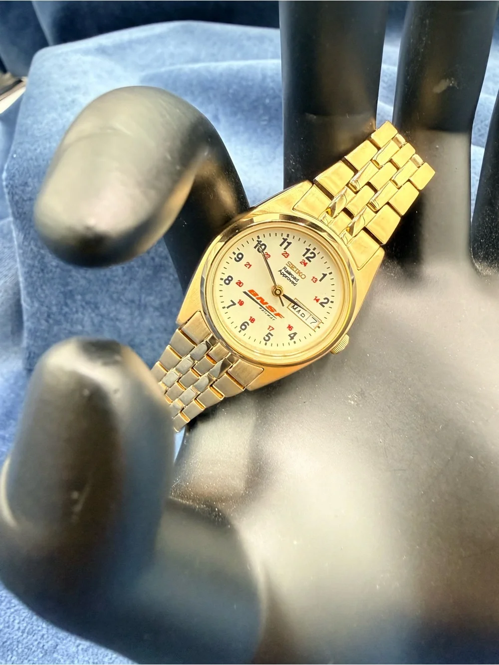 Seiko BNSF-Approved Gold-Tone Watch with White Dial and Red Accents